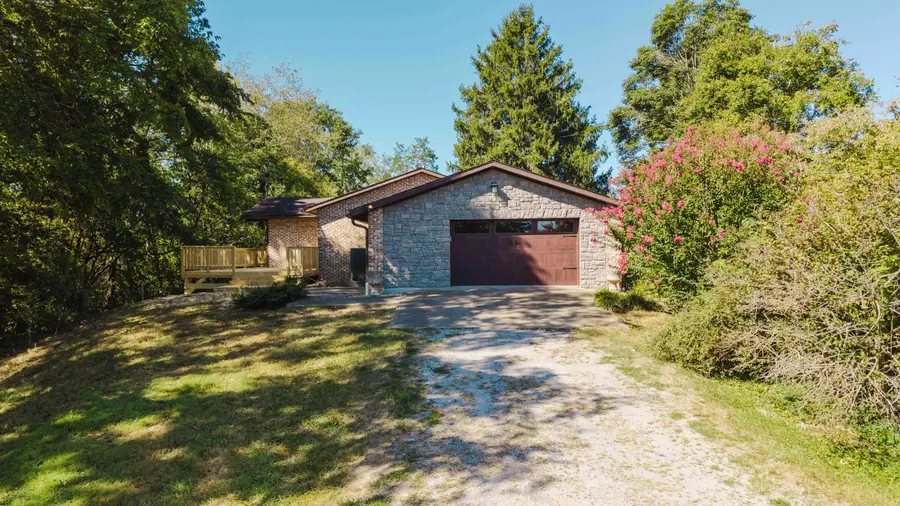 575 Chrisman Circle, Danville, KY 40422 - Image #3