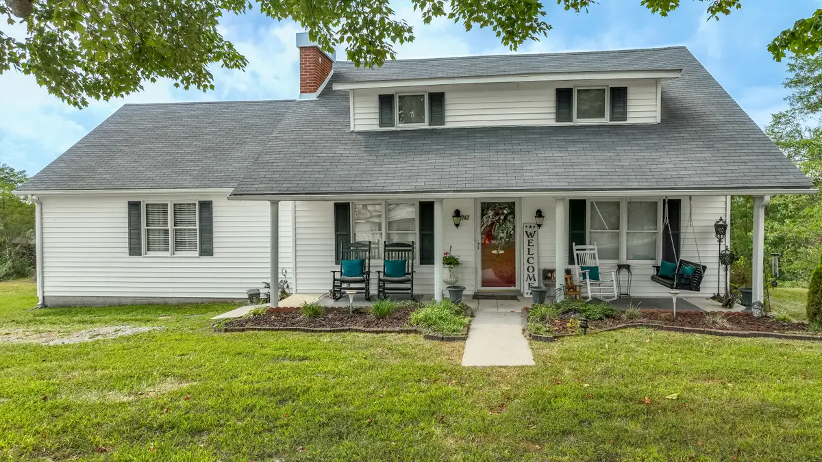 242 Lodge Hall Road, McKee, KY 40447 - Image #1