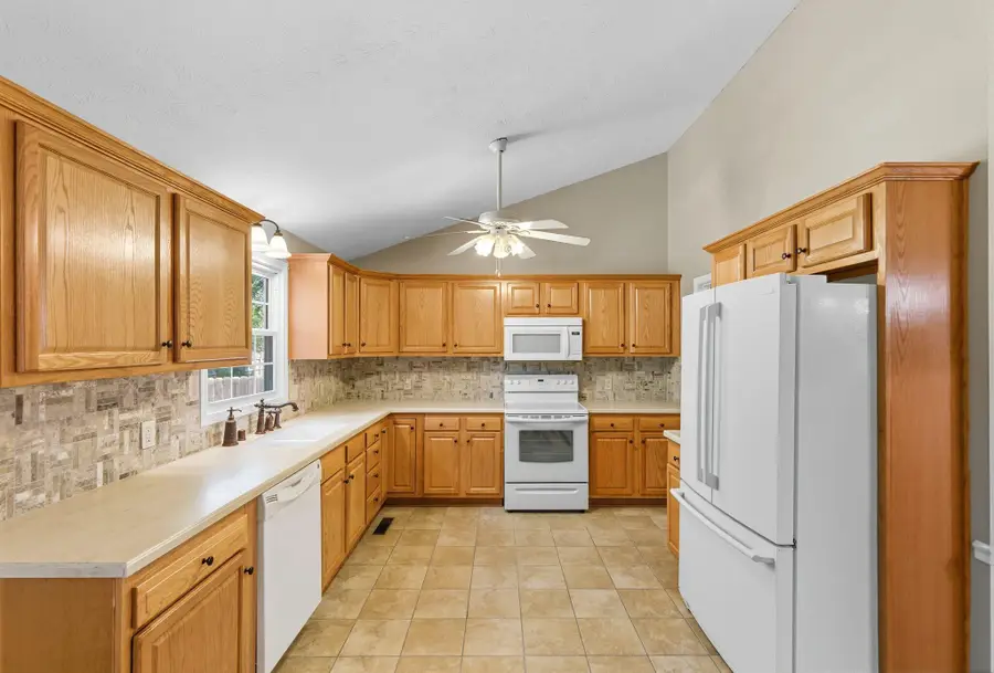 414 Normandy Road, Versailles, KY 40383 - Image #3