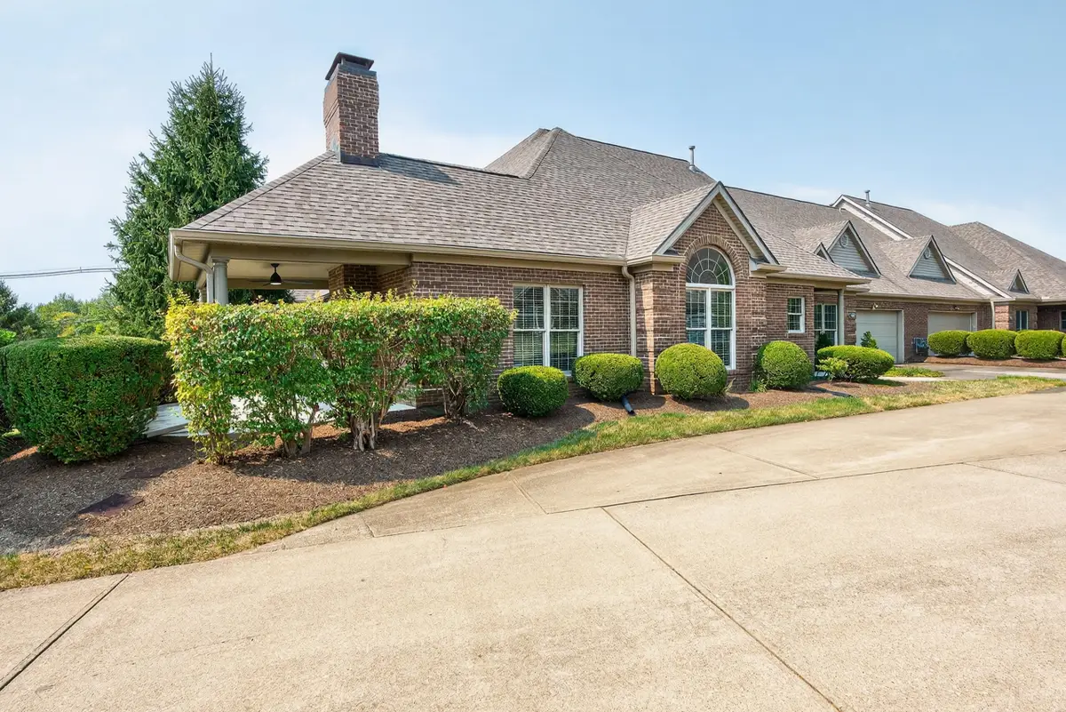 1561 Pine Needles Lane #1904, Lexington, KY 40513 - Image #1