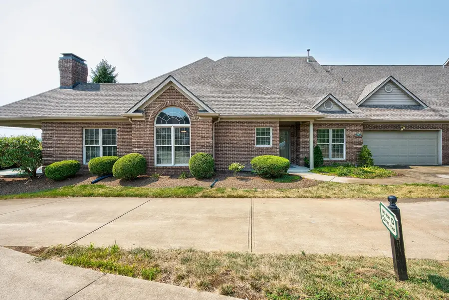 1561 Pine Needles Lane #1904, Lexington, KY 40513 - Image #2