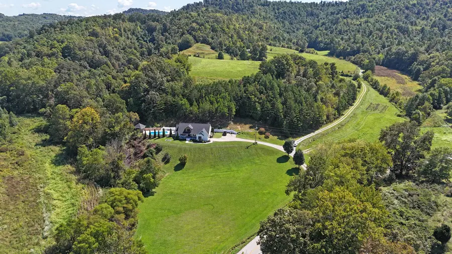 3342 Blackwater Road, London, KY 40744 - Image #2