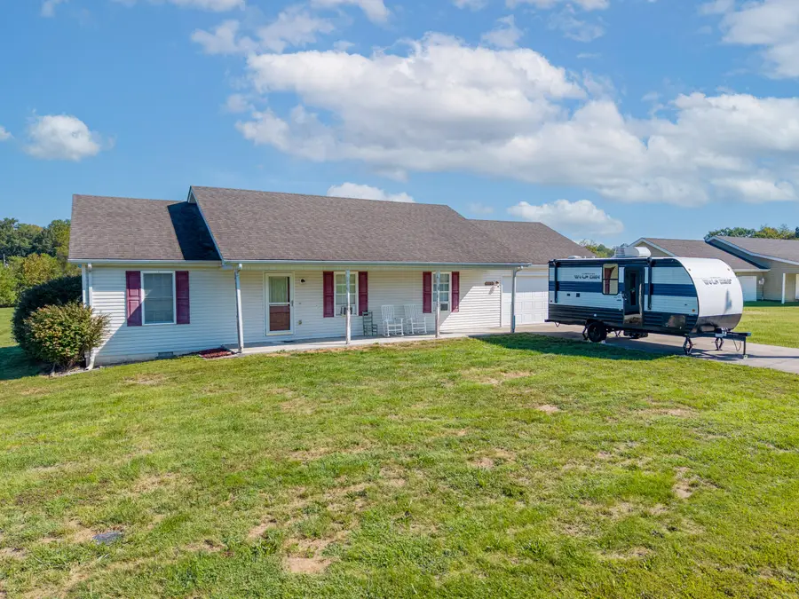 297 Lisabella Lane, Eubank, KY 42567 - Image #2