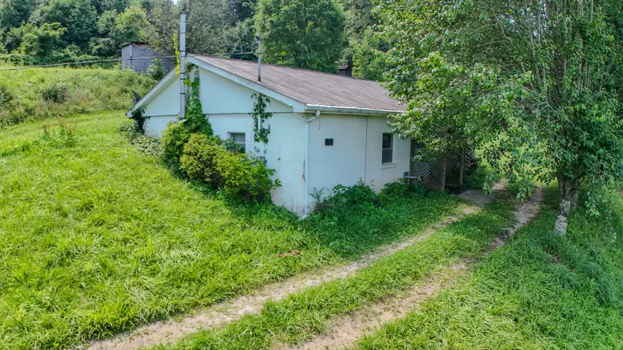 158 Robbins Lane, Mount Vernon, KY 40456 - #2
