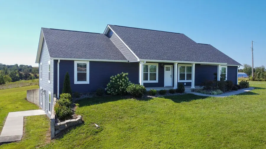 1588 Sanders Road, Campbellsville, KY 42718 - #2