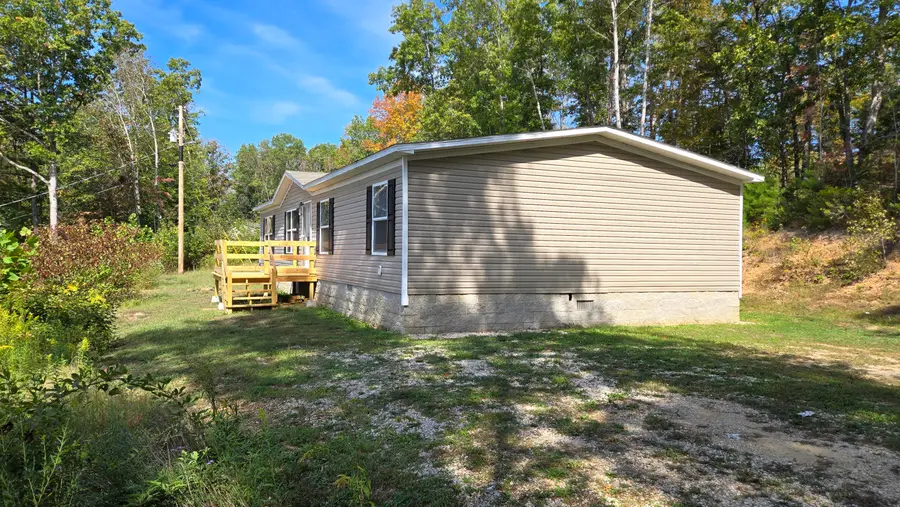 305 Spring Hill Drive, Grayson, KY 41143 - Image #3