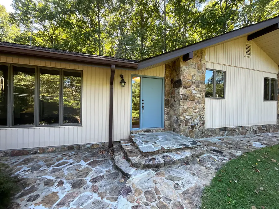 568 Castle Street, Monticello, KY 42633 - Image #3