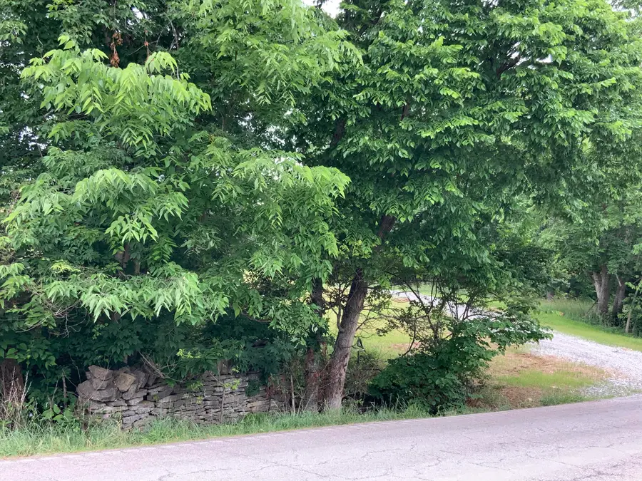 2041 Mill Creek Pike, Lawrenceburg, KY 40342 - Image #3