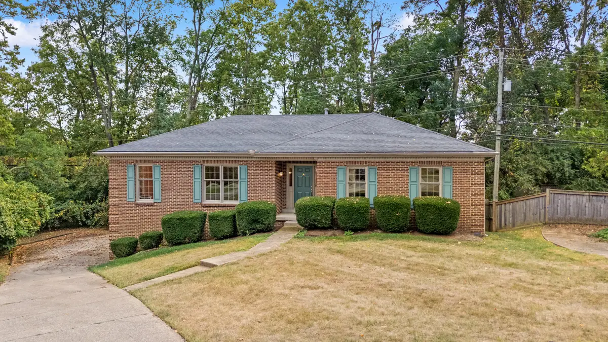 1112 Pepperhill Circle, Lexington, KY 40502 - Image #1