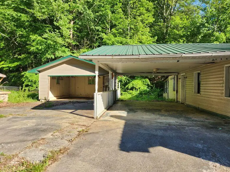 121 Dodson Branch, Prestonsburg, KY 41653 - Image #2