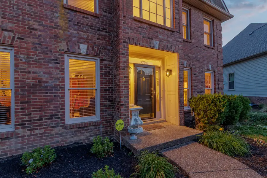 708 Clayvis Court, Lexington, KY 40515 - Image #3