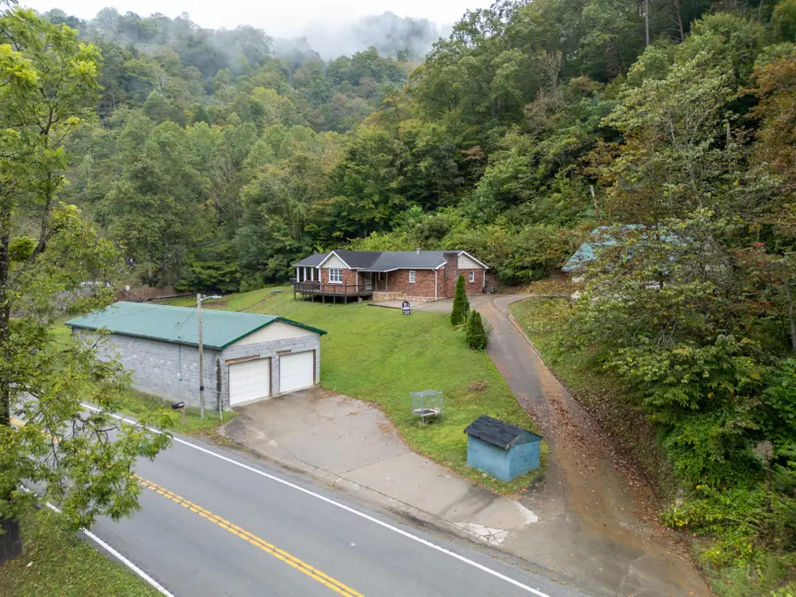 2754 Ky-160, Premium, KY 41845 - Image #2