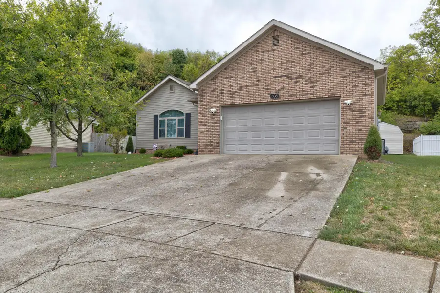 308 Oxford Circle, Richmond, KY 40475 - Image #2