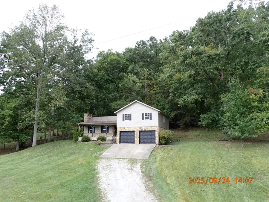 2012 Lambert Road, Berea, KY 40403 - Image #2