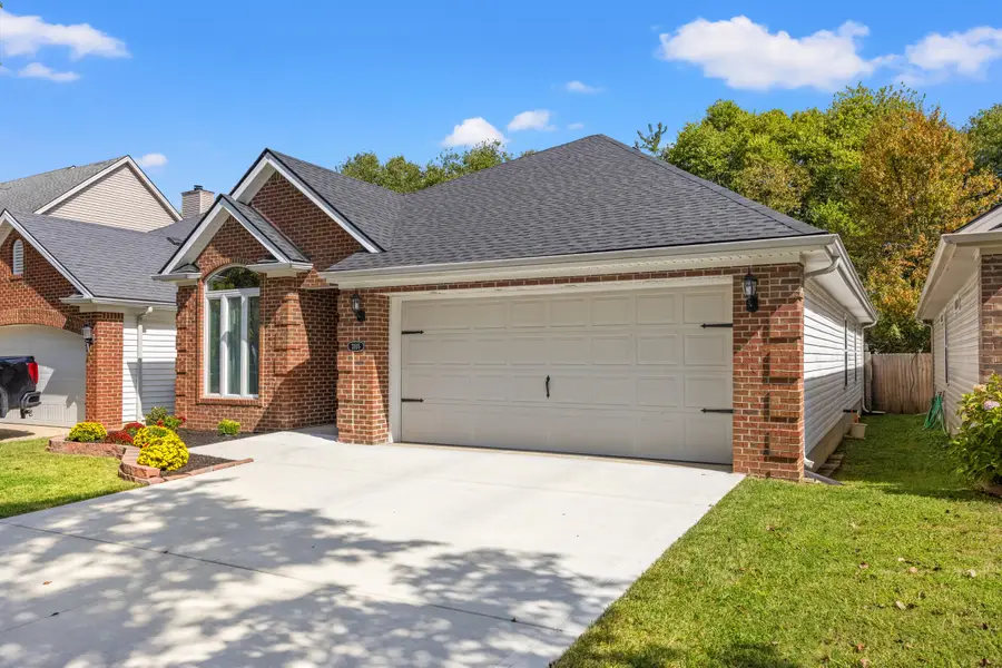 3105 Many Oaks Park, Lexington, KY 40509 - Image #2