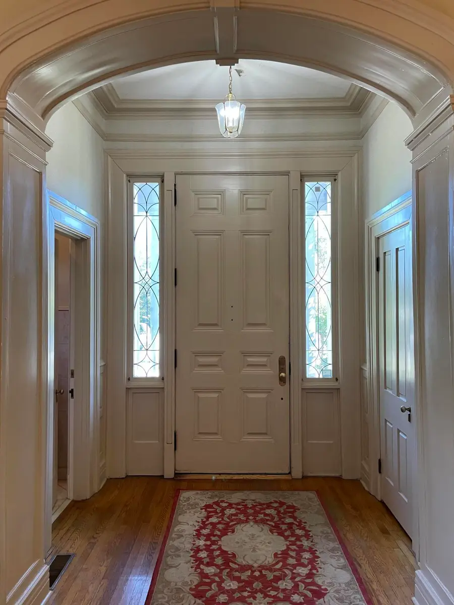 421 W Main Street, Frankfort, KY 40601 - #2