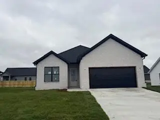 124 Patchen Drive, Nicholasville, KY 40356