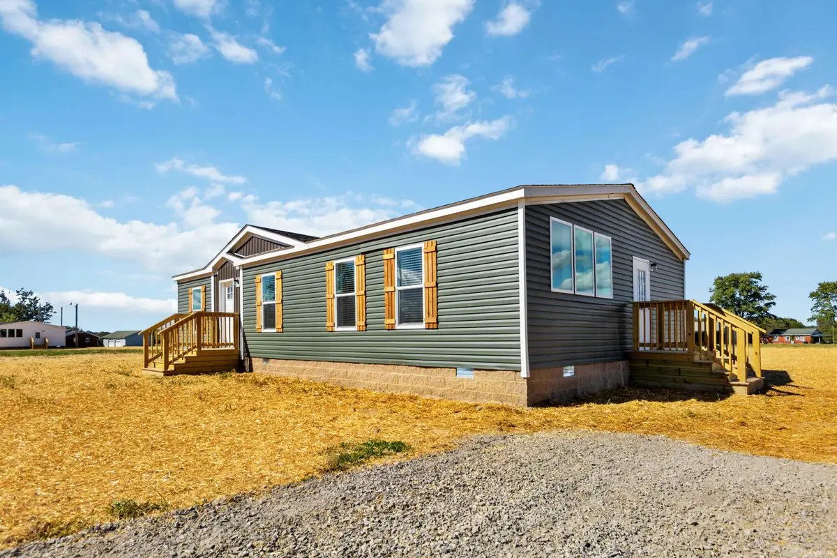 770 Clear Fork Road, Russell Springs, KY 42642 - Image #1