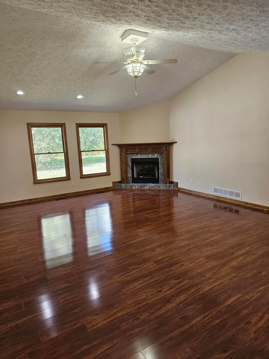 120 Ivy Drive, Jamestown, KY 42629 - Image #3