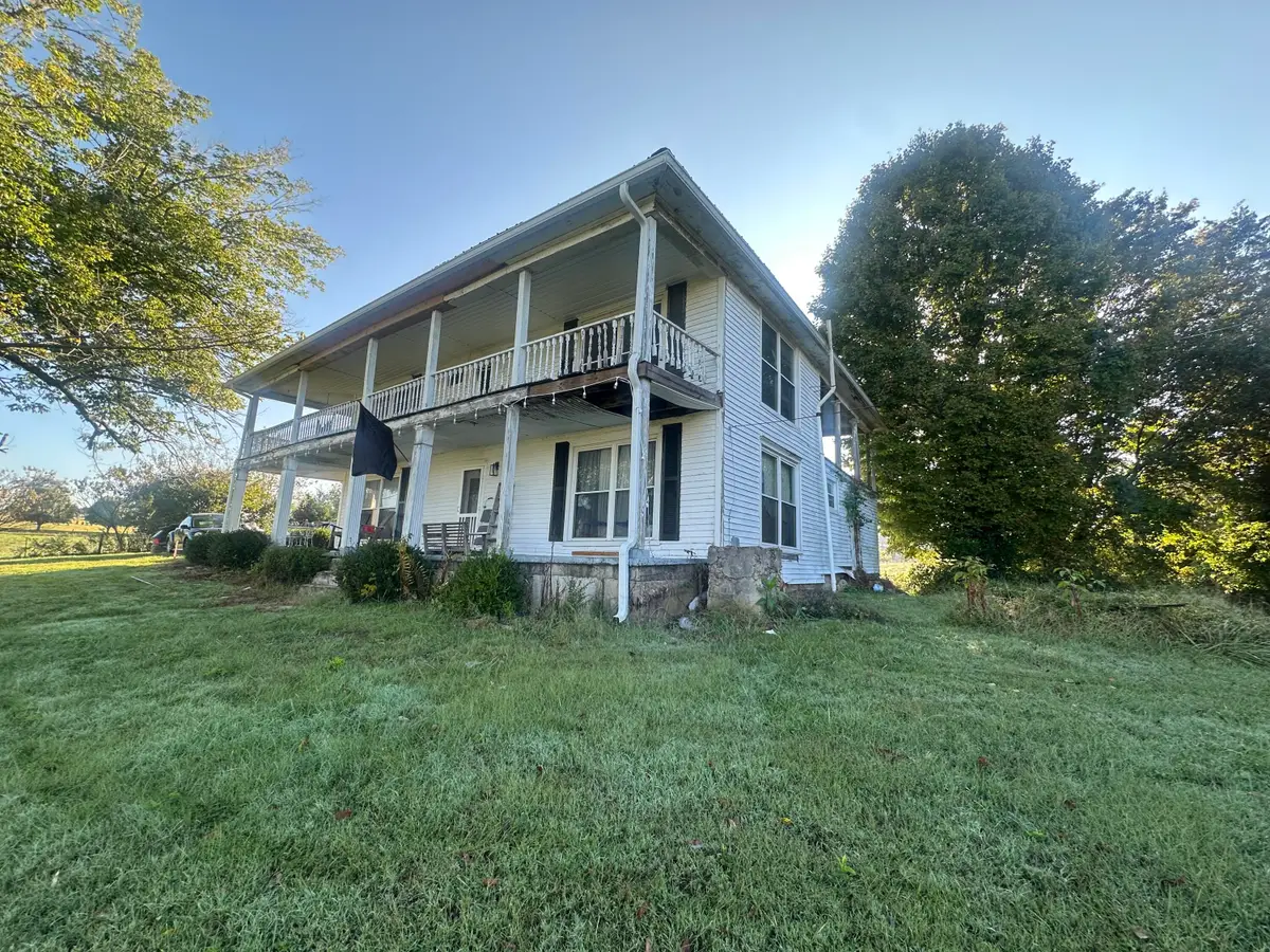 362 Main Street, Fountain Run, KY 42133 - Image #1