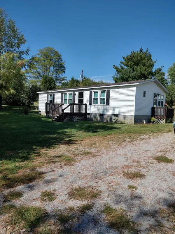 2826 Millersburg Ruddles Mill Road, Paris, KY 40361