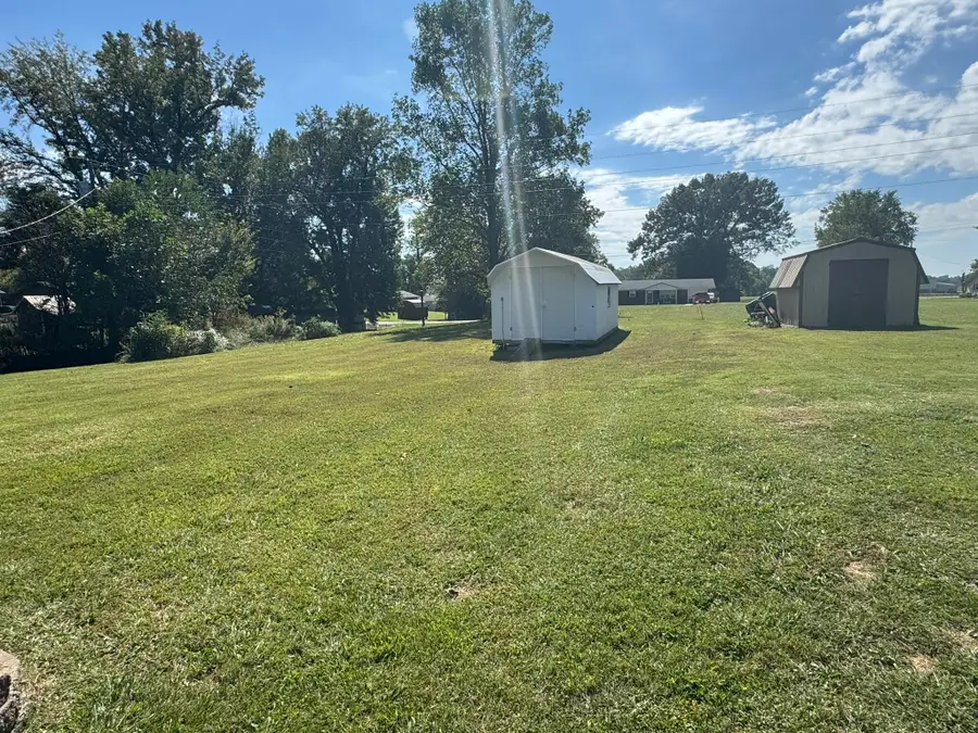 44 Cheyenne Drive, Russell Springs, KY 42642 - Image #3