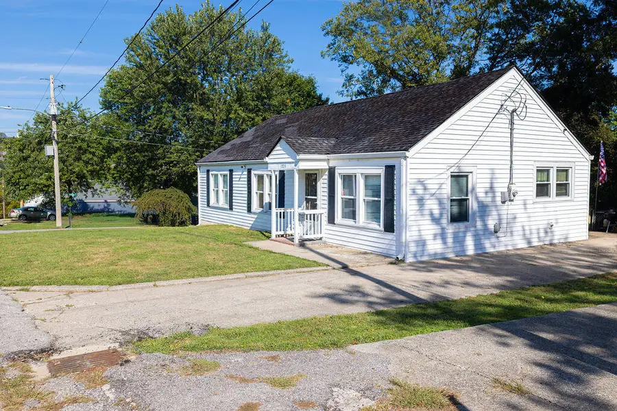 1005 Letcher Avenue, Frankfort, KY 40601 - Image #2