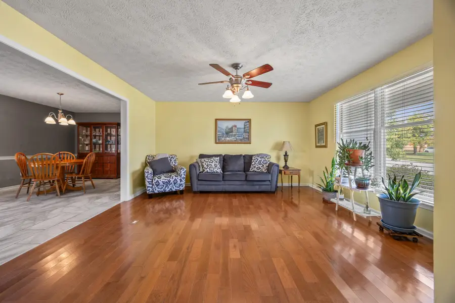 202 Rookwood Court, Richmond, KY 40475 - Image #3