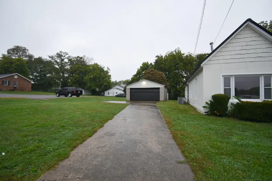 173 E Martin Luther King Boulevard, Danville, KY 40422 - Image #2