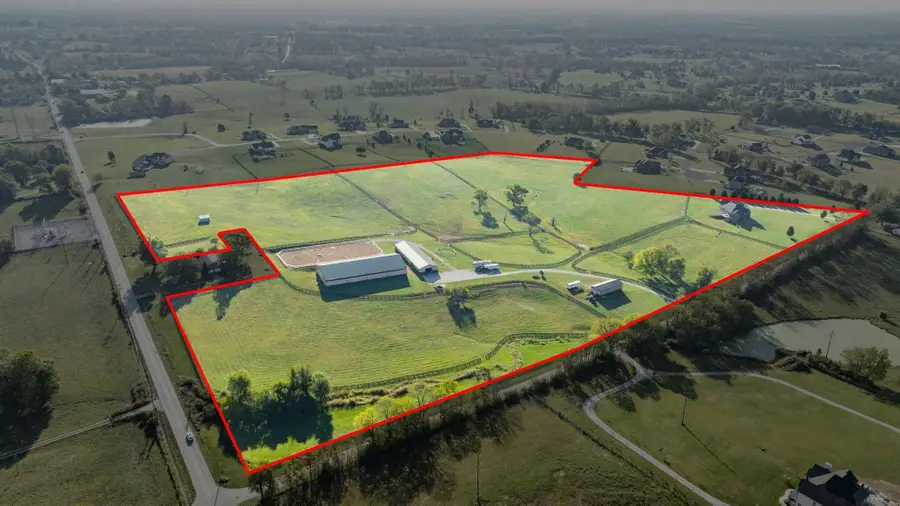 3200 Fishers Mill Road, Midway, KY 40347 - Image #2