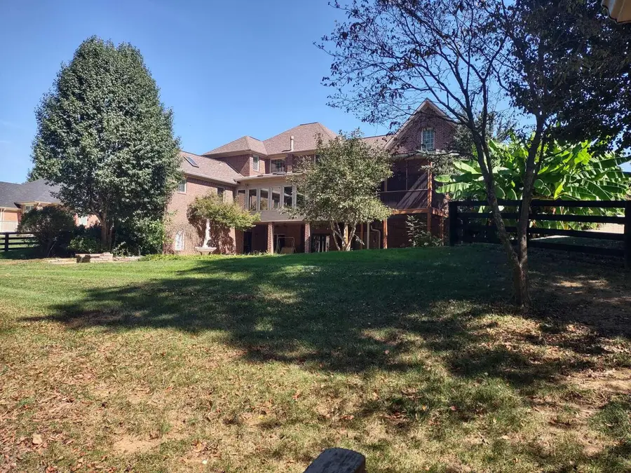 187 Woodside Drive, Somerset, KY 42503 - Image #3