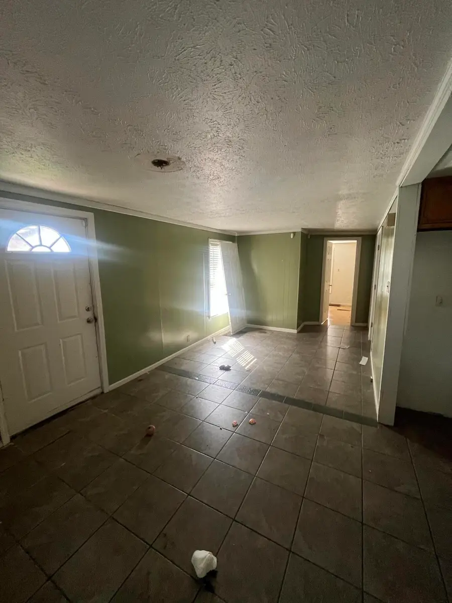 903 Ilchester Avenue, Middlesboro, KY 40965 - Image #2