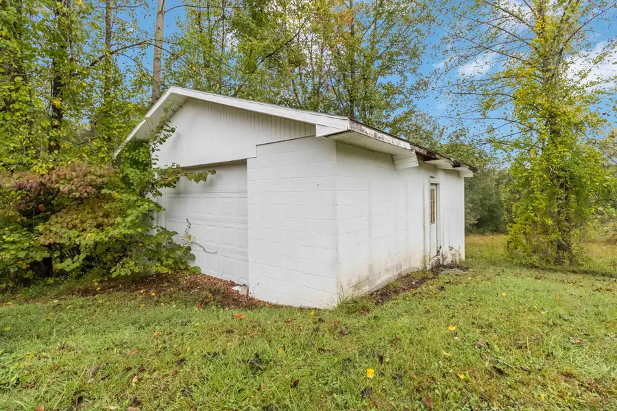 288 Jones Drive, Russell Springs, KY 42642 - Image #3