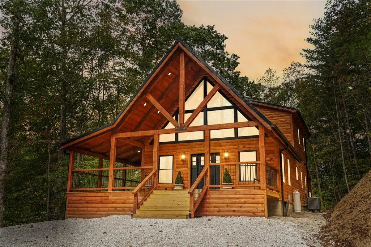 151 Valley Way, Campton, KY 41301 - Image #1