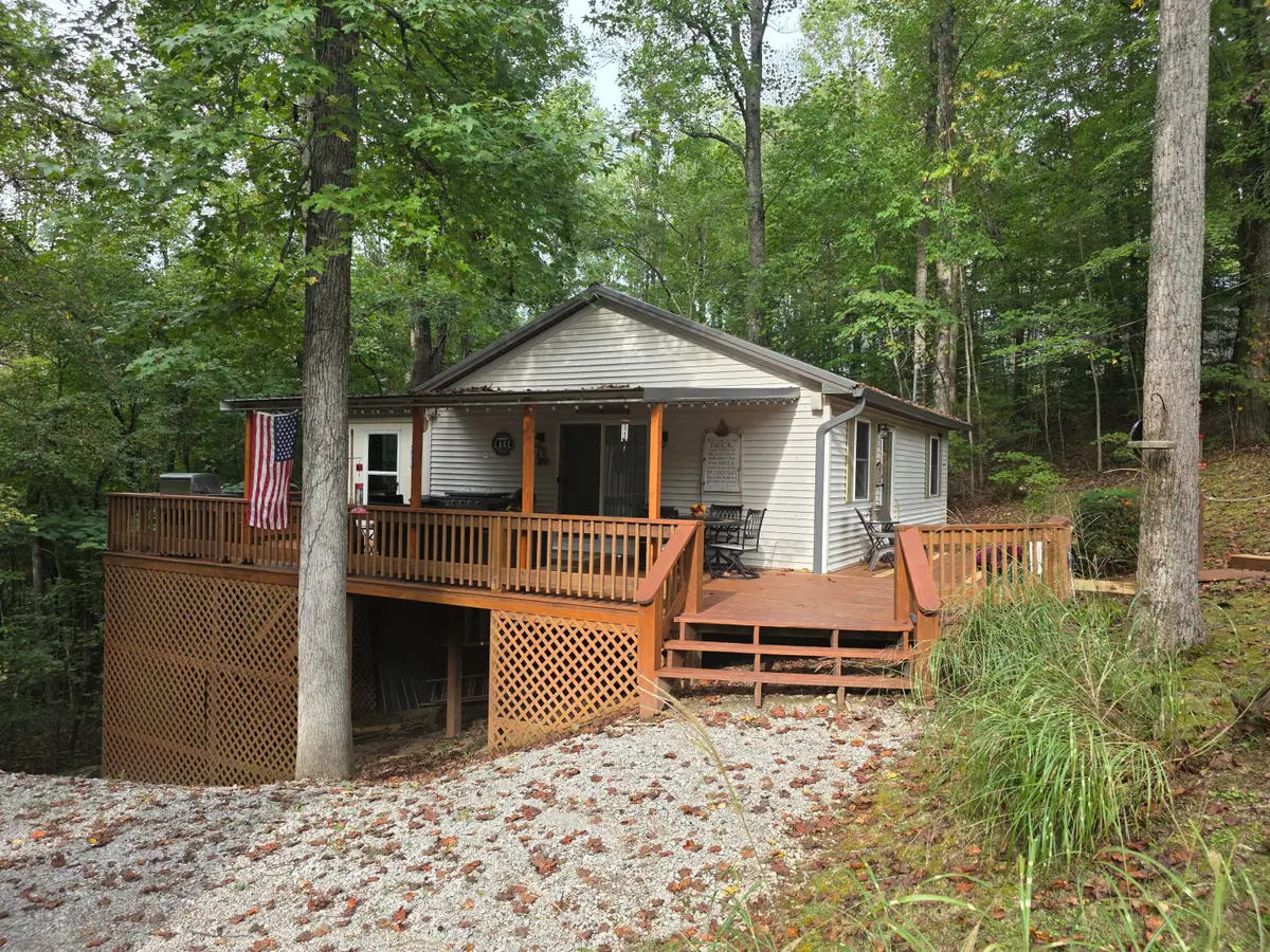 210 Lakeside Drive, Albany, KY 42602 - Image #1