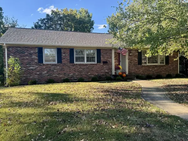 3479 Castleton Hill, Lexington, KY 40517