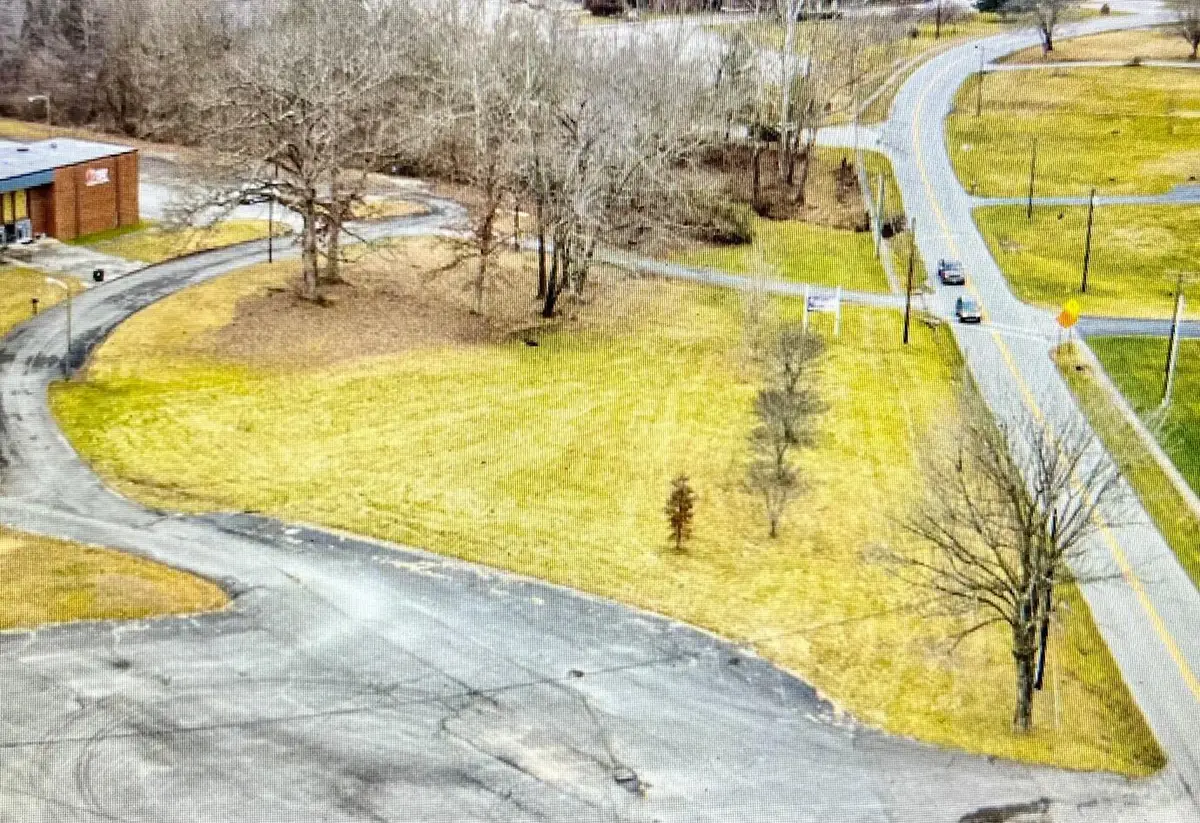 9999 W 5th Street, London, KY 40741 - Image #1