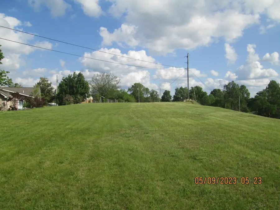 245 Goldbug Church Road, Williamsburg, KY 40769 - Image #2