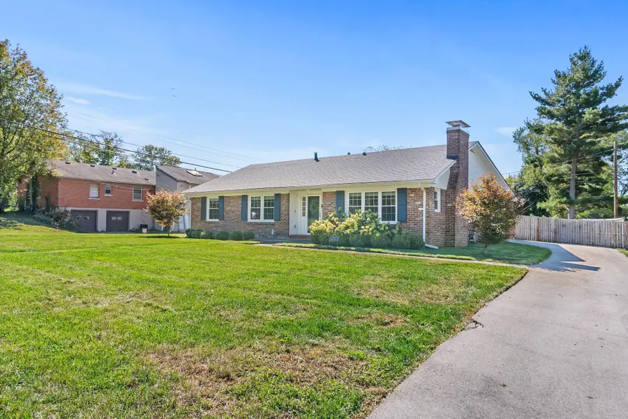 304 Leawood Drive, Lexington, KY 40502 - Image #3