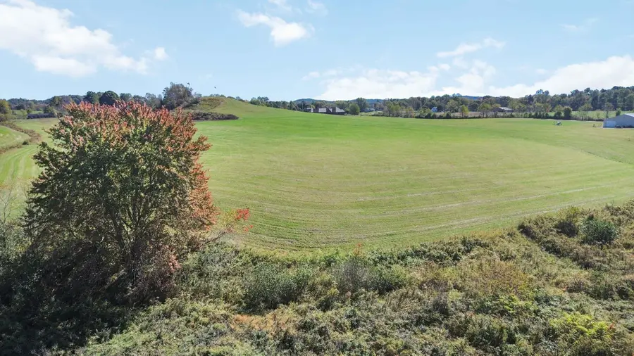 9999 Rough Creek Road, London, KY 40744 - Image #3