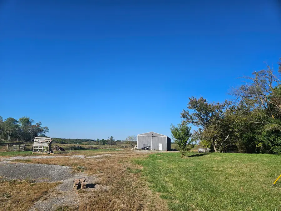 196 Hopewell Road, Harrodsburg, KY 40330 - Image #2