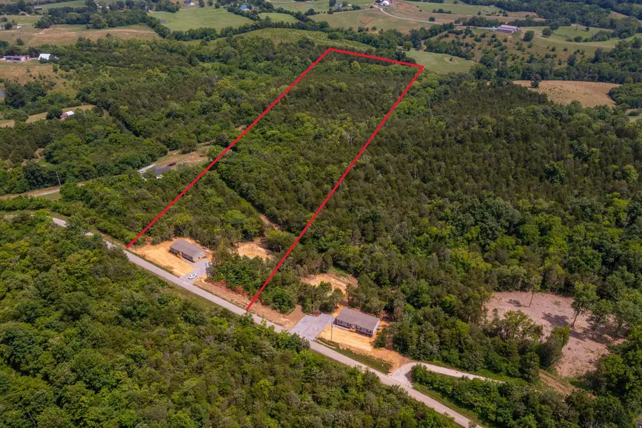 306 Parsons Lane, Harrodsburg, KY 40330 - Image #2