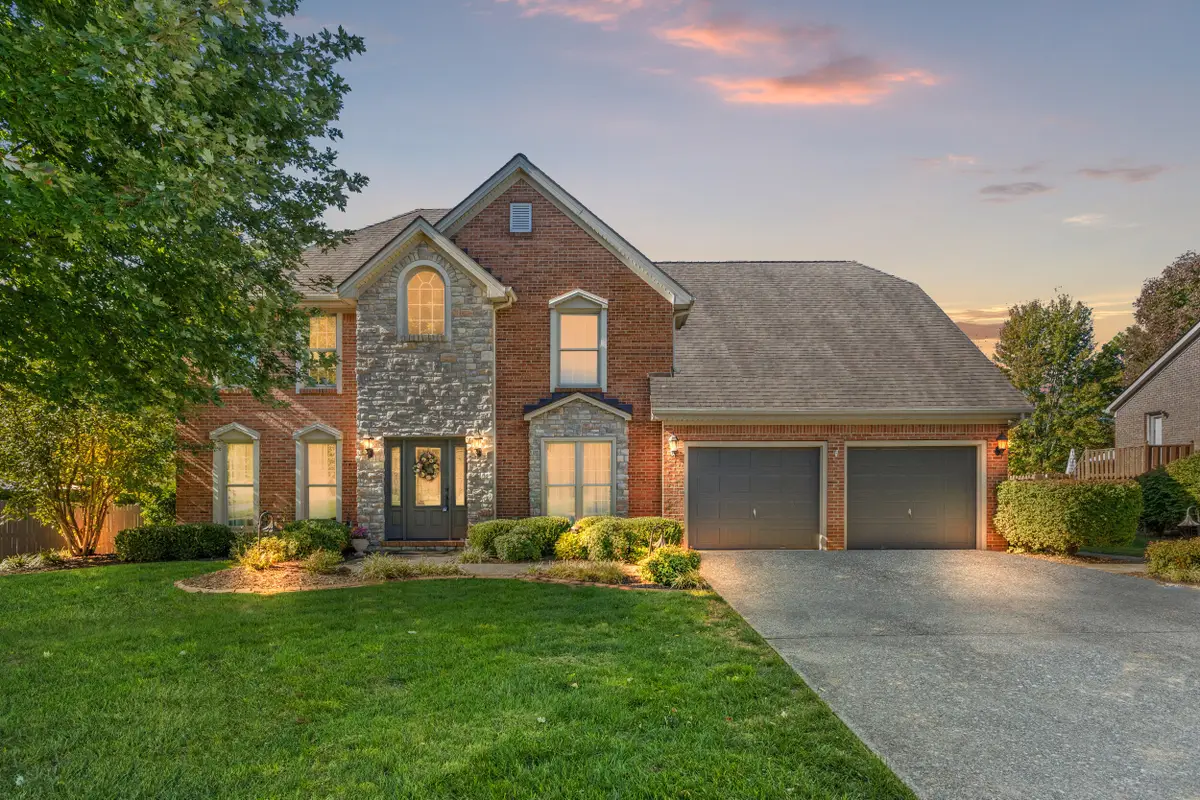 6025 Secretariat Circle, Versailles, KY 40383 - Image #1