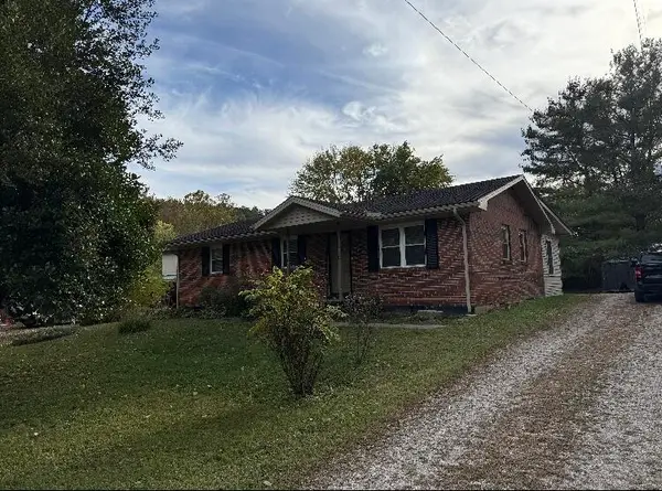 47 S Valley View Road, Frenchburg, KY 40322