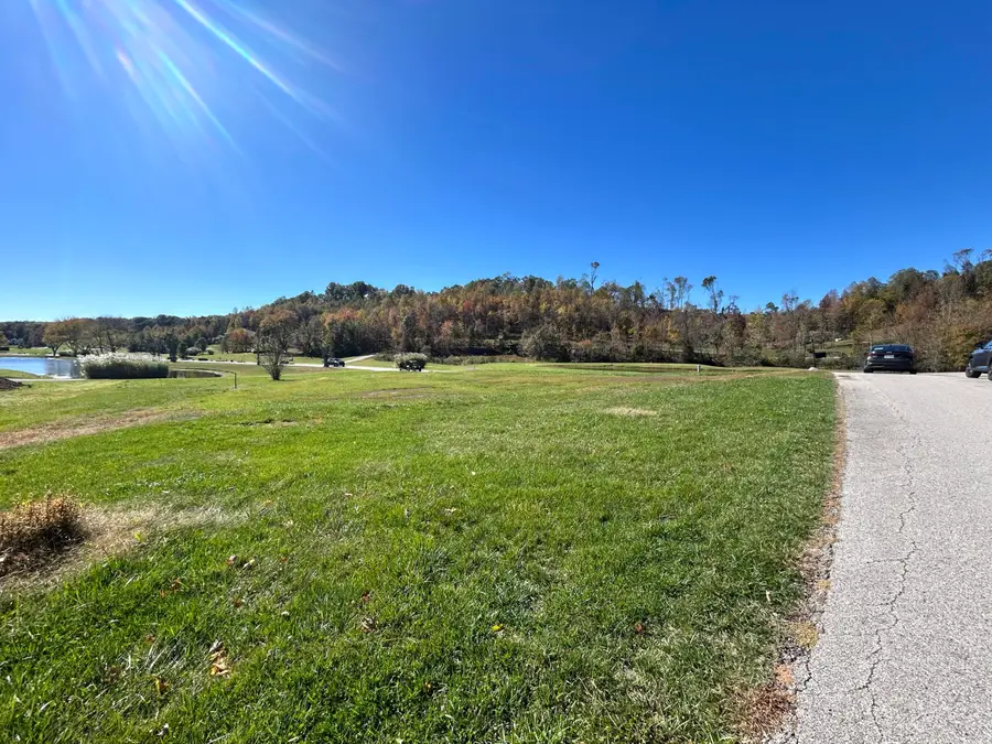 21 Cedar Ridge Drive, London, KY 40744 - Image #2