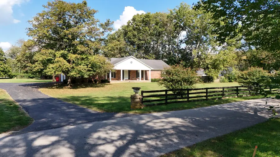 130 School House Road, Frankfort, KY 40601 - Image #2