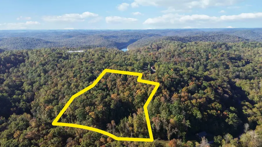 569 Stoneybrook Road, Burnside, KY 42519 - Image #2