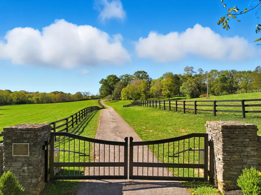 3725 Bowman Mill Road, Lexington, KY 40513 - Image #2