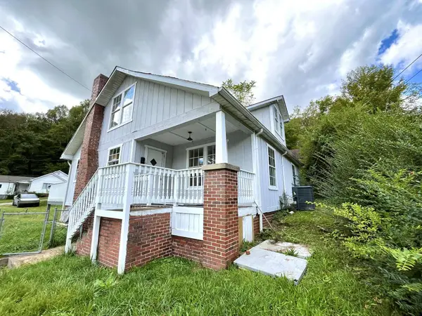 324 Yaden Street, Cumberland, KY 40823