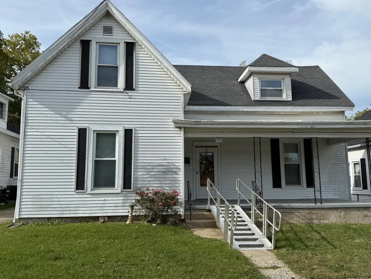 1841 Clifton Avenue, Paris, KY 40361 - Image #1